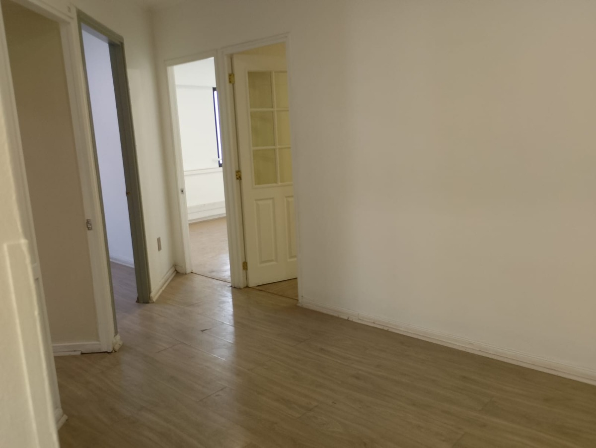 Arriendo Oficina 2B 2E 2Bd Centro Financiero - Las Condes
