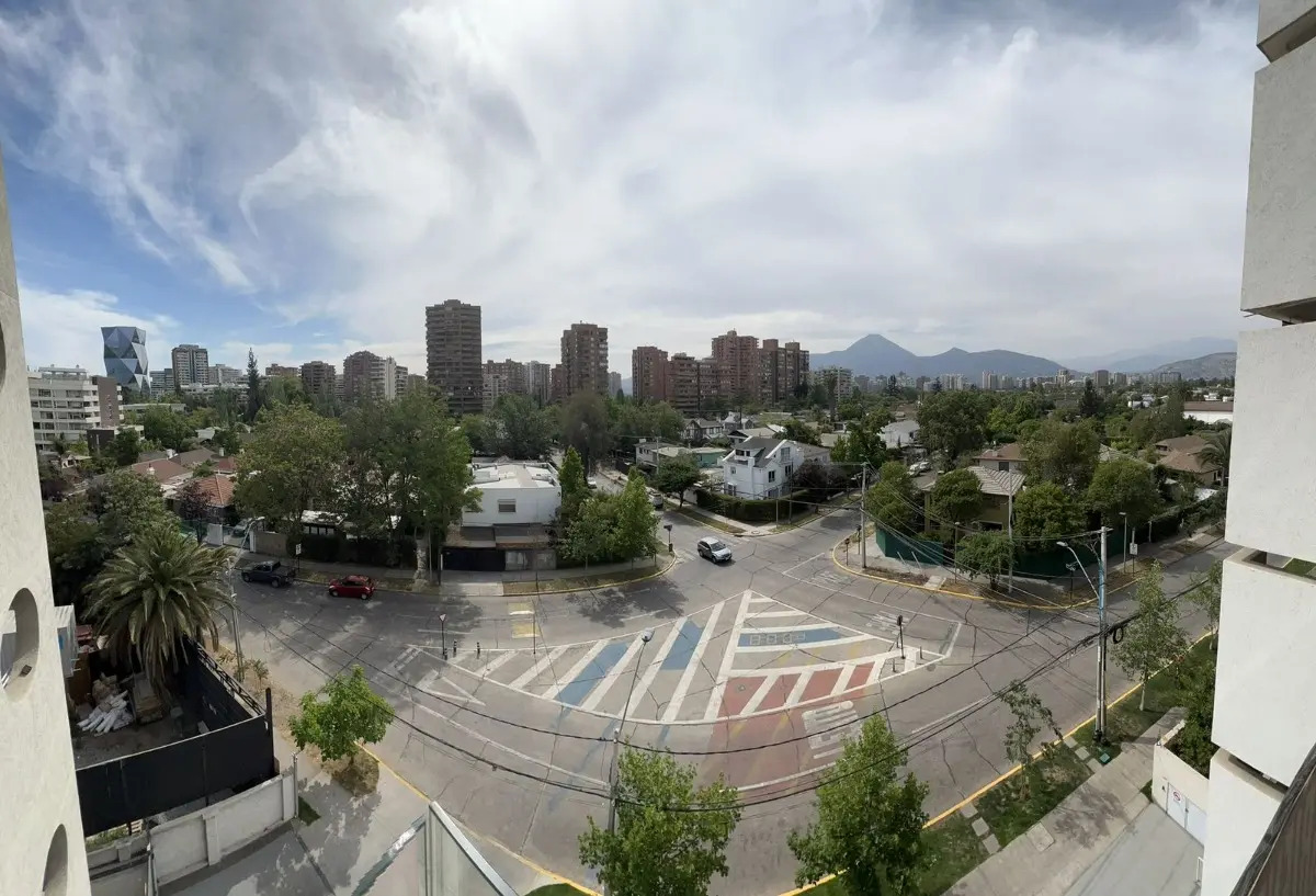 Arriendo Departamento NP 2D en suite 2B 1E Metro Hernando de Magallanes - Las Condes