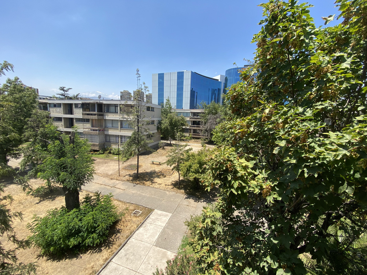 Venta Departamento O 2D 2B 1E Metro Hernando de Magallanes - Las Condes