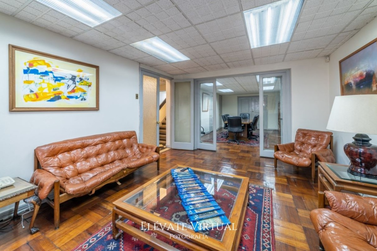 Venta Casa 12D 4B 1E 1B Barrio Italia - Providencia