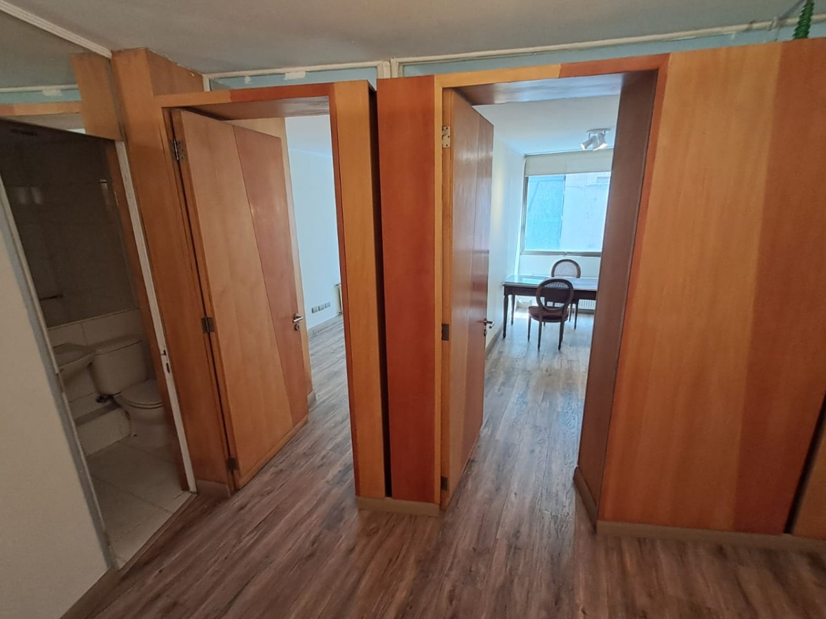 Venta Oficina 1B 1E 1B Metro Manquehue - Apumanque - Las Condes