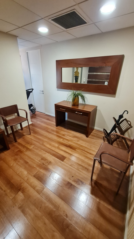 Arriendo Oficina 2B 2E Estoril - Las Condes