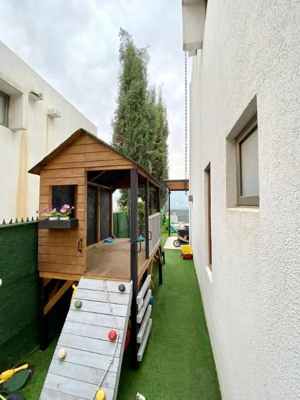 Venta Casa NO 3D en suite Walk-in cl&oacute;set 3B 2E 1B La Dehesa - Lo Barnechea