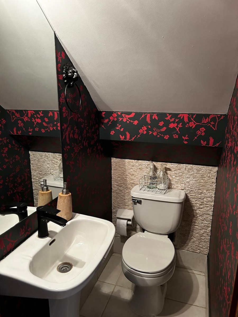 Venta Casa NO 5D en suite Walk-in cl&oacute;set 4B 2E La Dehesa - Lo Barnechea