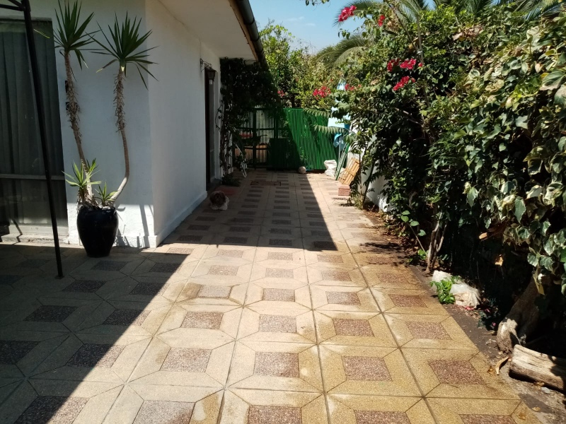 Venta Casa 3D 2B 2E Troncos Viejos - La Reina