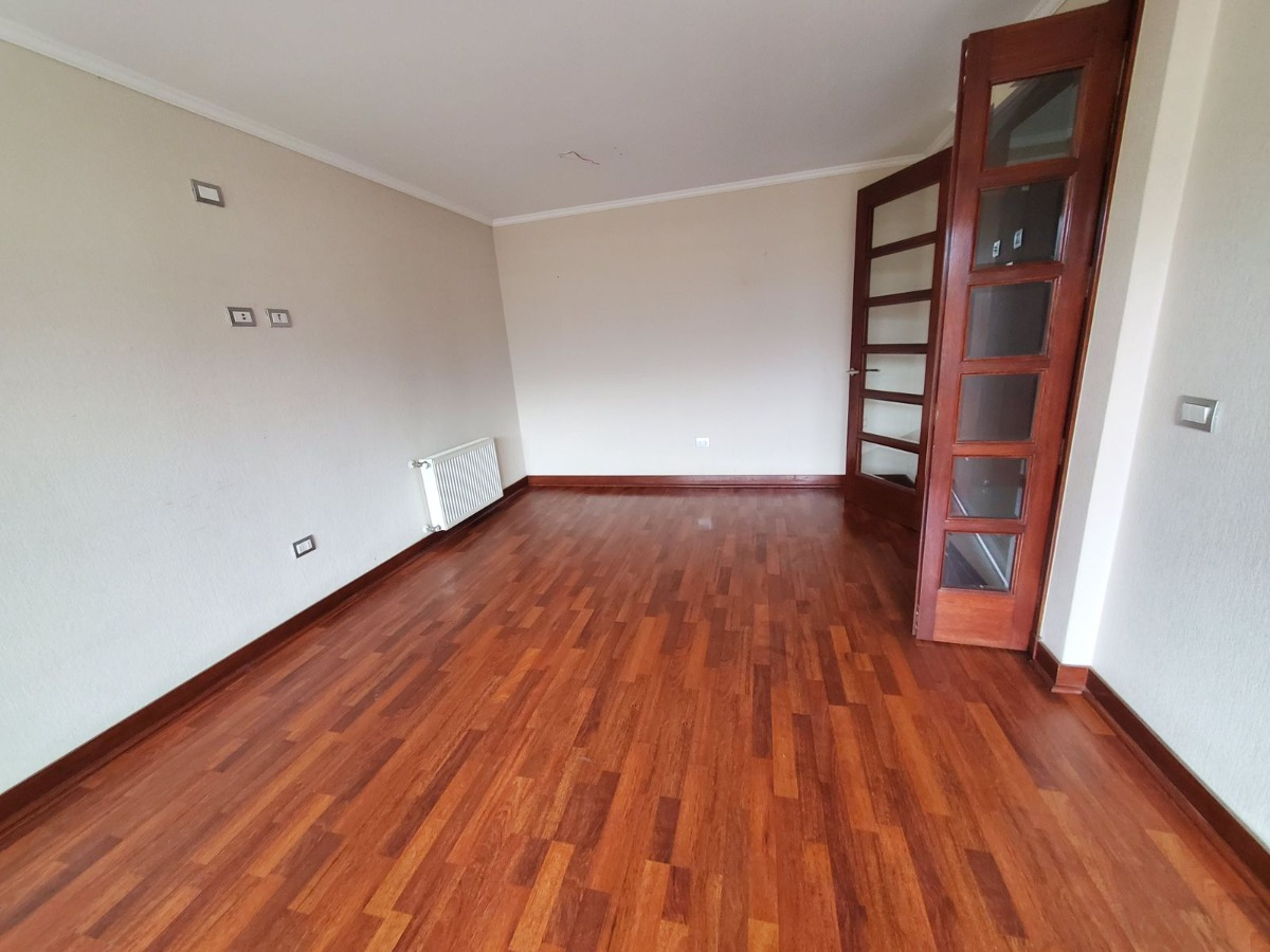 Arriendo Departamento 2D Alto Las Condes - Las Condes