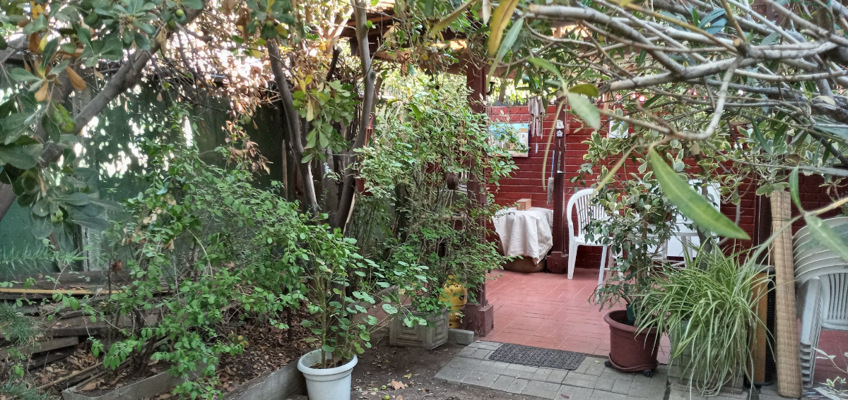 Venta Casa O 4D 3B 1E  - Las Condes