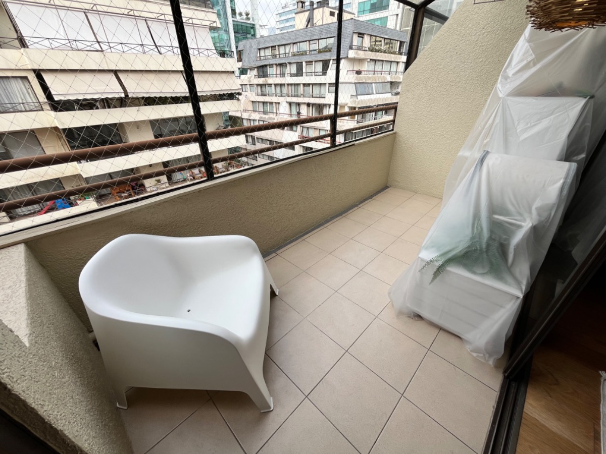 Venta Departamento NO 2D en suite Walk-in cl&oacute;set 2B 1E 1B Barrio El Golf - Las Condes