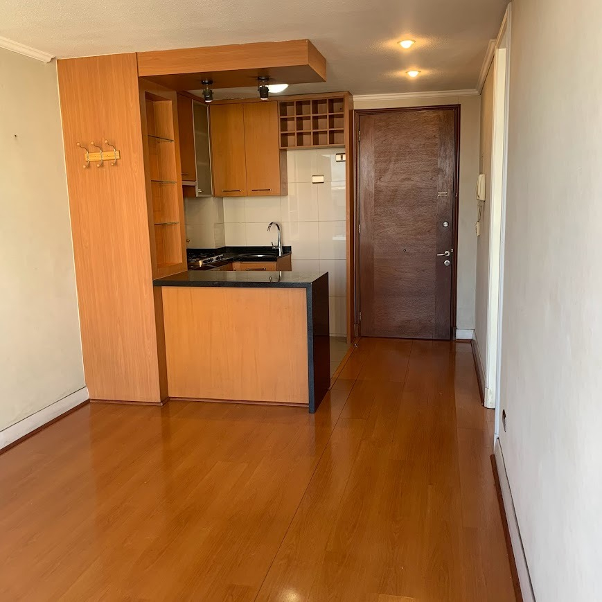 Arriendo Departamento S 1D en suite Walk-in cl&oacute;set 1B 1E 1B Metro Escuela Militar - Las Condes