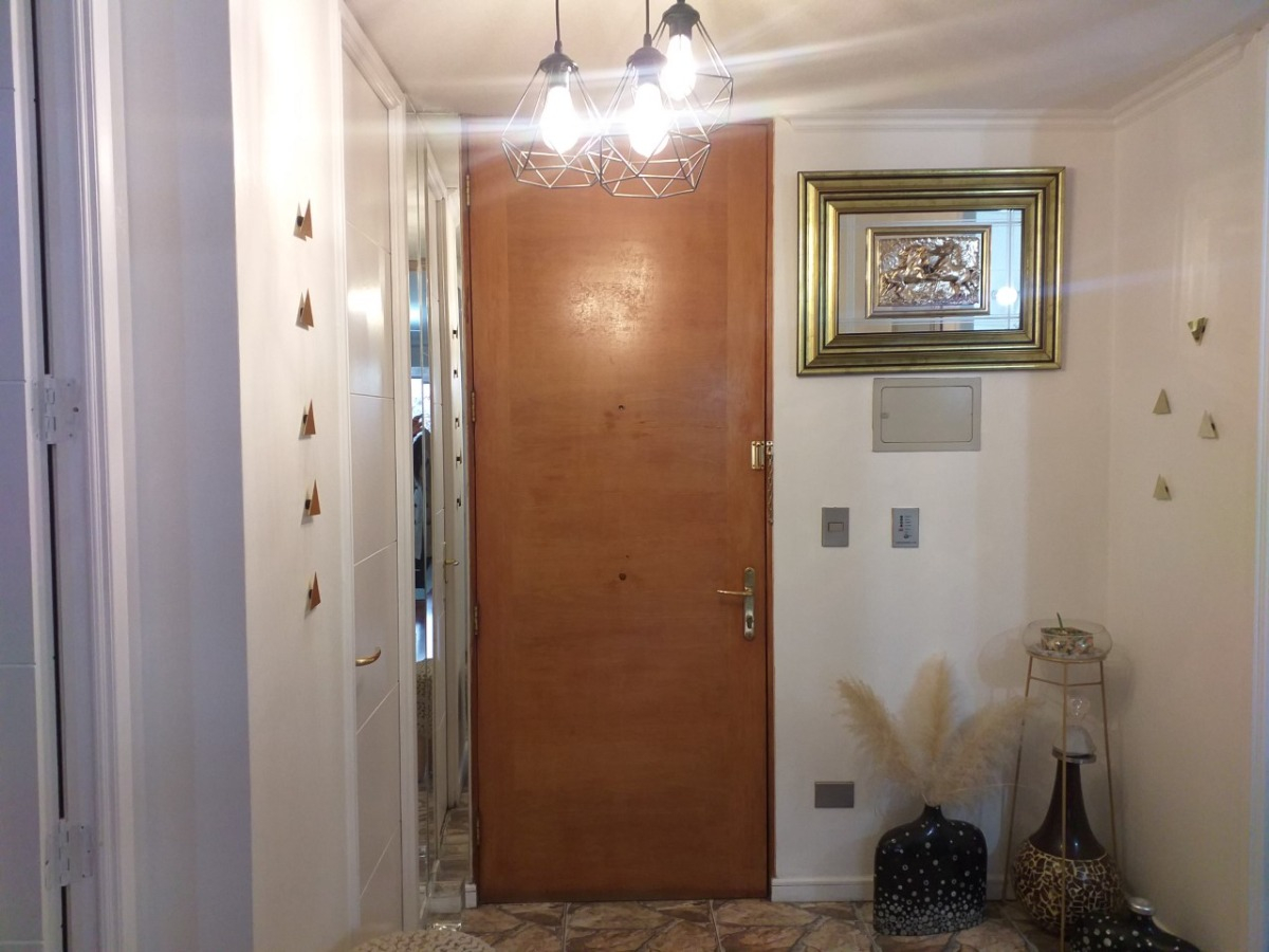 Venta Departamento P 3D en suite Walk-in cl&oacute;set 3B 1E 1B Campus Oriente - Providencia