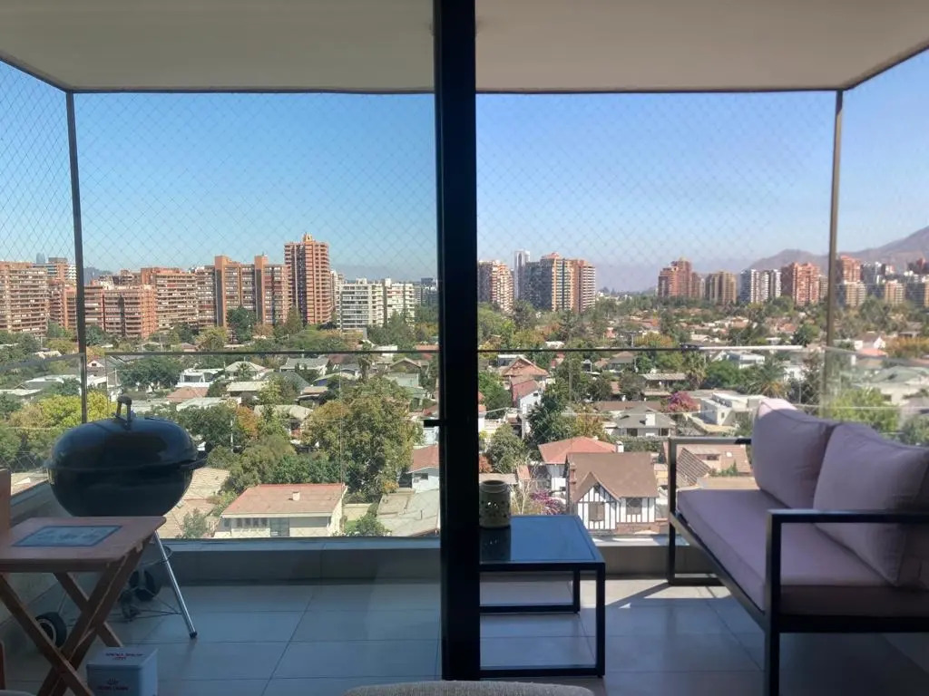 Venta Departamento 2D en suite 2B 1E 1B Metro Hernando de Magallanes - Las Condes