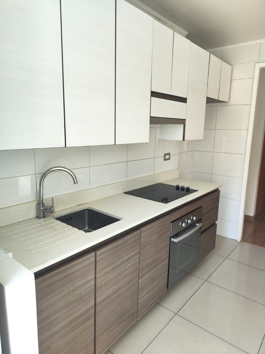 Arriendo Departamento 2D en suite Walk-in cl&oacute;set 2B 1E 1B Blest Gana - La Reina