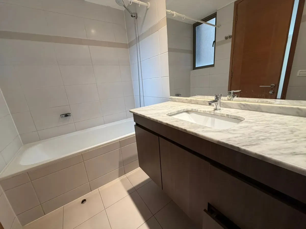 Venta Departamento NP 2D + servicio 3B 2E - Lo Barnechea
