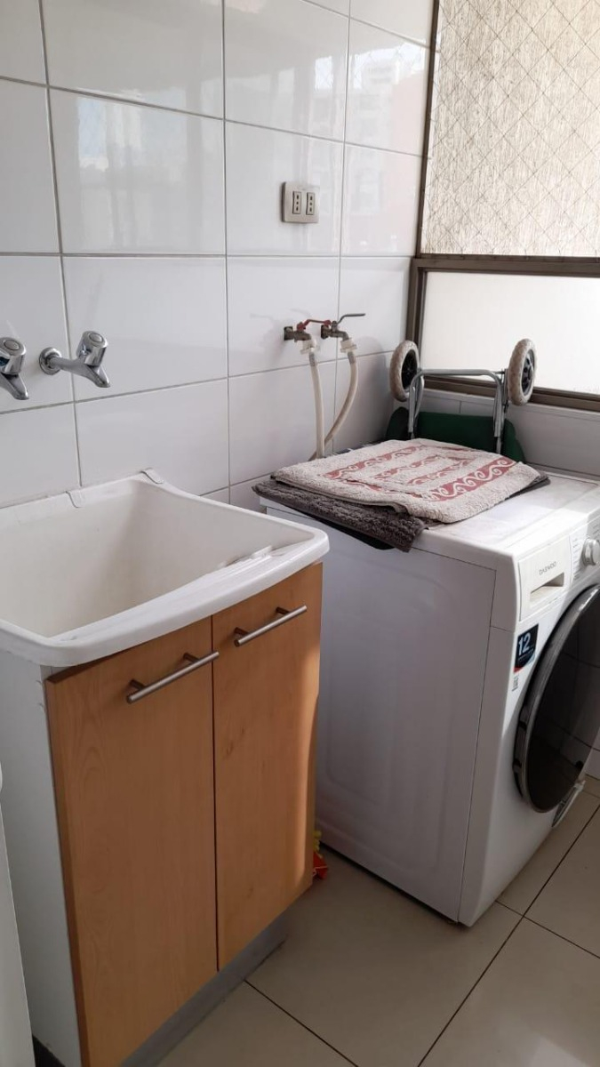 Arriendo Departamento NO 2D 2B 1E 1B Metro Manquehue - Apumanque - Las Condes