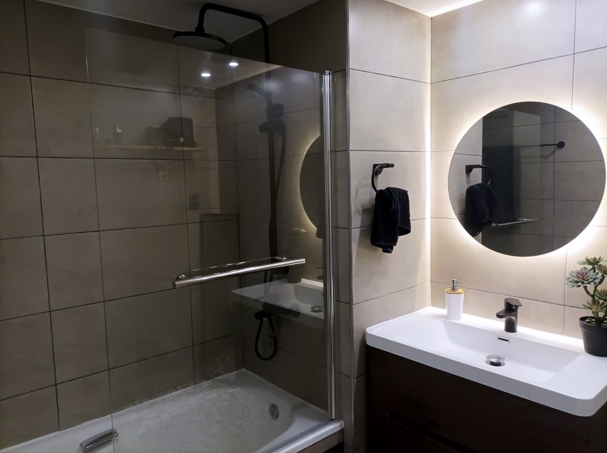 Venta Departamento 2D en suite 2B 1E Pedro de Valdivia - Providencia