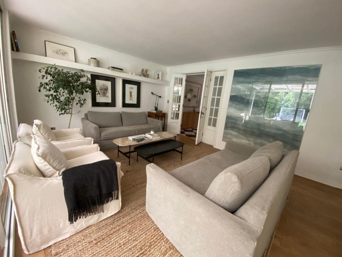 Arriendo Casa NOSP 5D en suite Walk-in cl&oacute;set 5B 2E 1B El Huinganal - Lo Barnechea