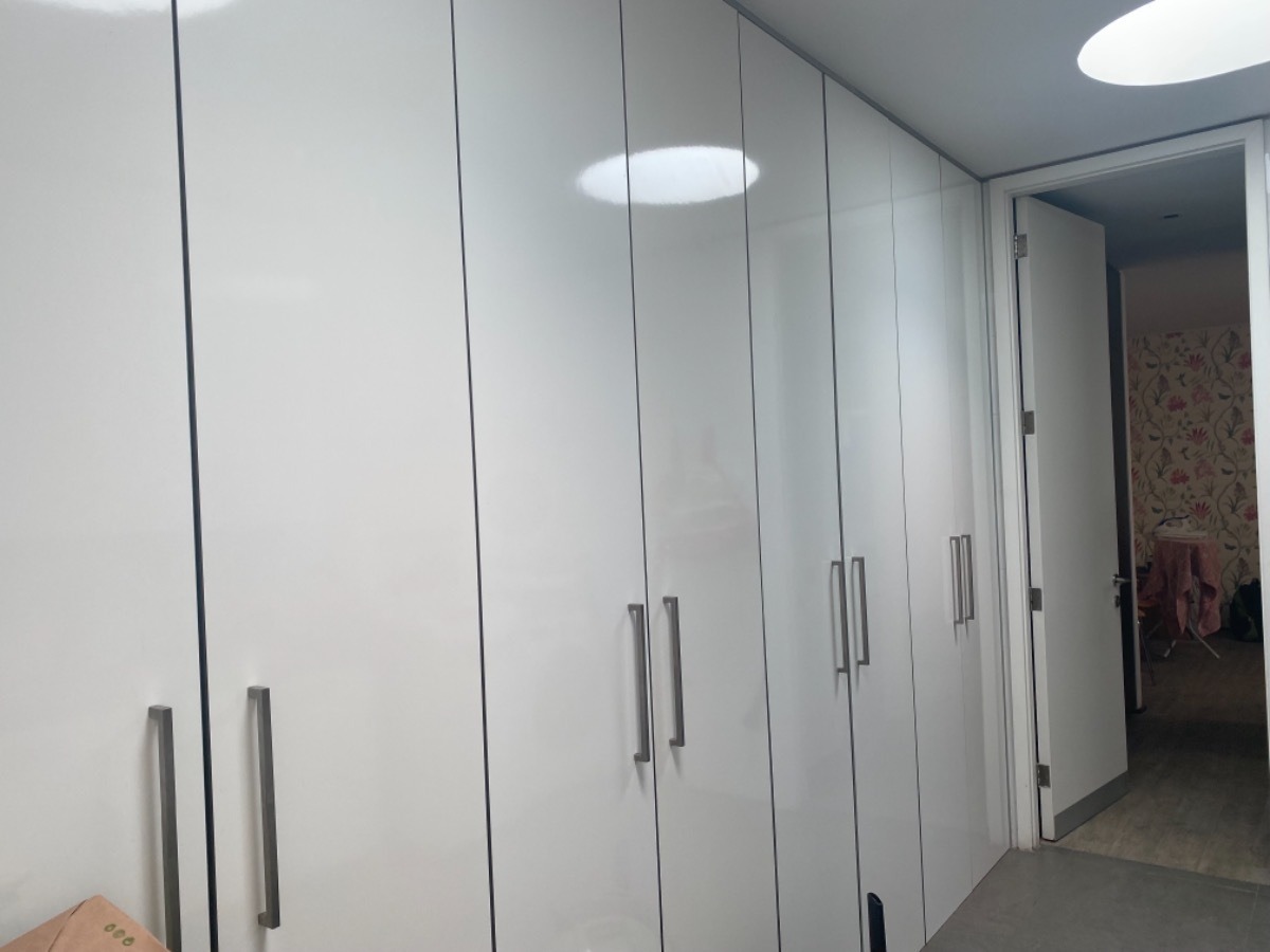 Venta Casa NO 4D en suite Walk-in cl&oacute;set 5B 4E 2B La Dehesa - Lo Barnechea