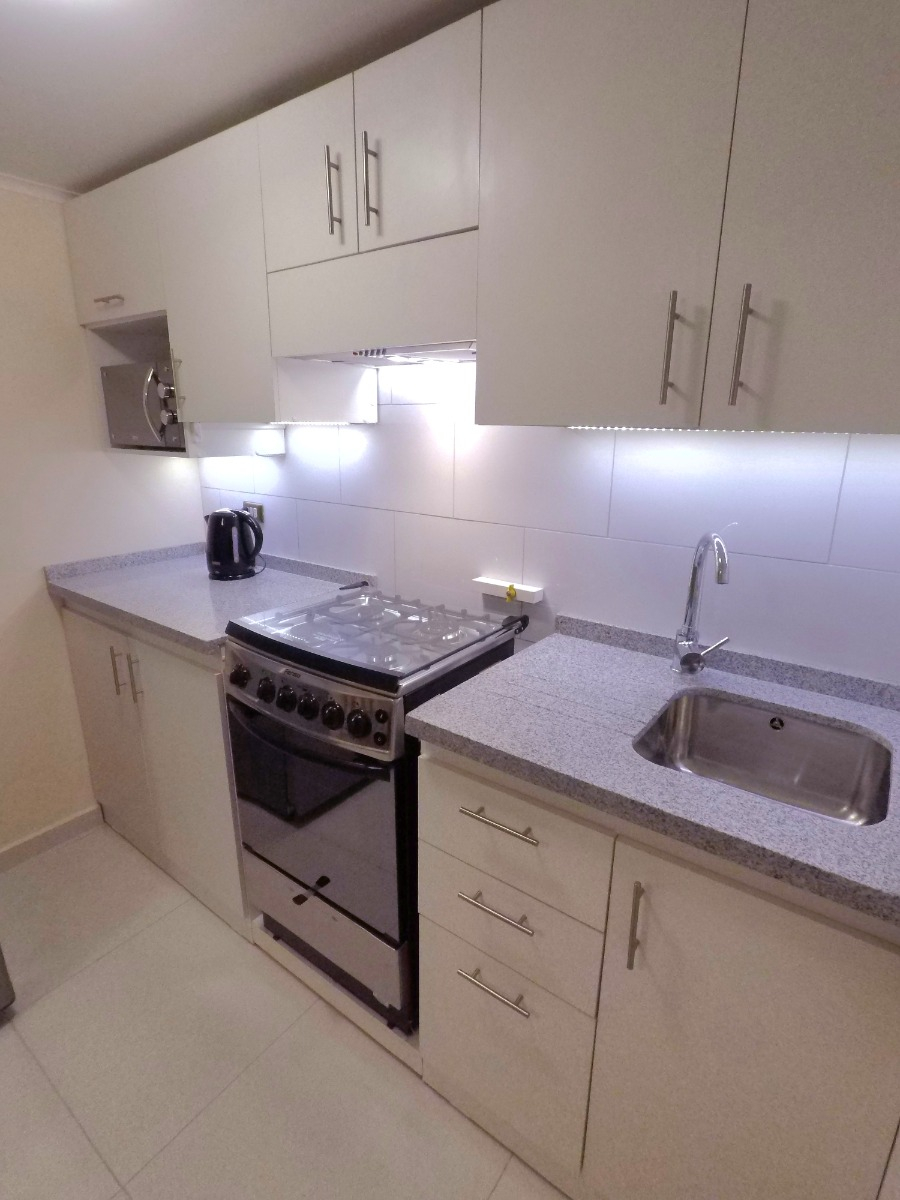 Venta Casa 5D 2B 3E 1B Metro Sim&oacute;n Bolivar - La Reina