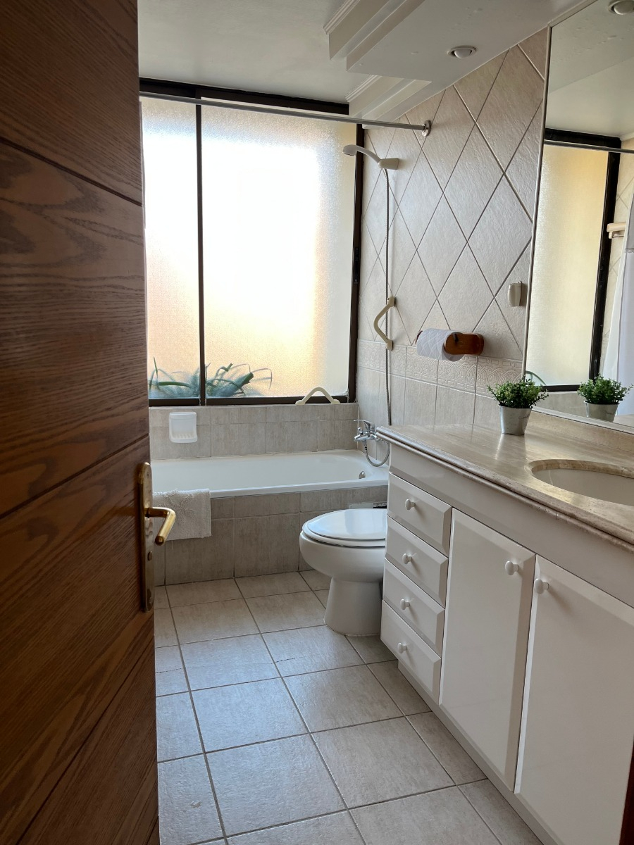 Venta Departamento 4D Vaticano - Las Condes