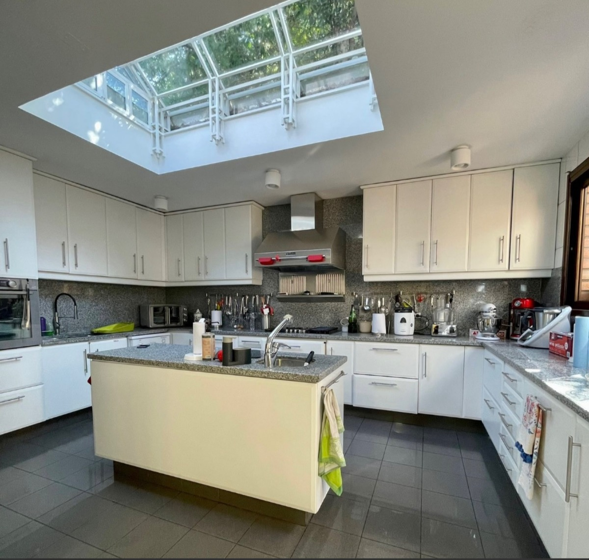 Venta Casa NO 4D en suite Walk-in cl&oacute;set 4B 10E 2B La Dehesa - Lo Barnechea