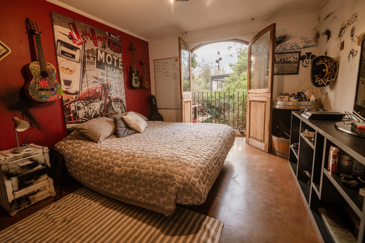 Venta Casa NO 5D en suite Walk-in cl&oacute;set 5B 3E 4B Borde R&iacute;o - Casa Piedra - Vitacura