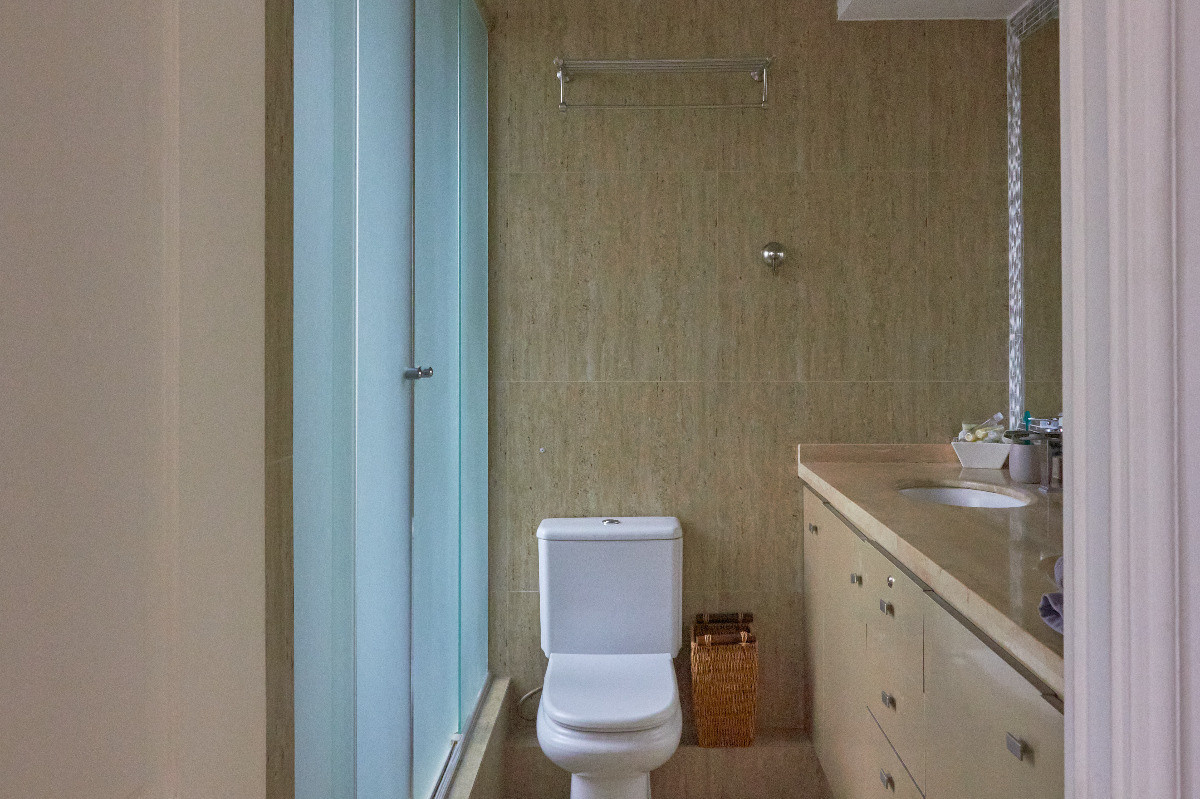 Arriendo Departamento SO 5D en suite Walk-in cl&oacute;set 4B 3E 1B Borde R&iacute;o - Casa Piedra - Vitacura
