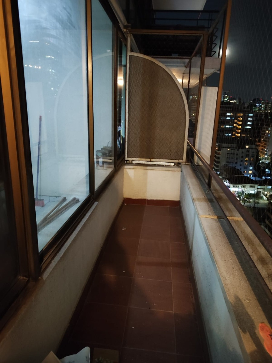 Arriendo Departamento 4D en suite Walk-in cl&oacute;set 4B 1E 1B Centro Financiero - Las Condes