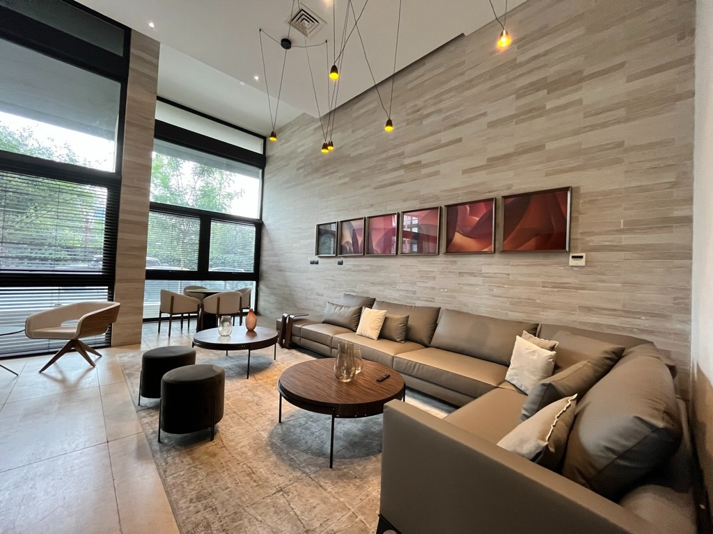 Arriendo Departamento SO 1D en suite Walk-in cl&oacute;set 1B 1E La Dehesa - Lo Barnechea