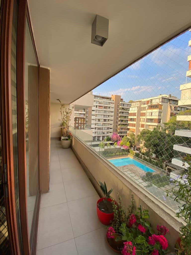 Venta Departamento SO 2D en suite 2B 1E 1Bd Los Leones - Providencia