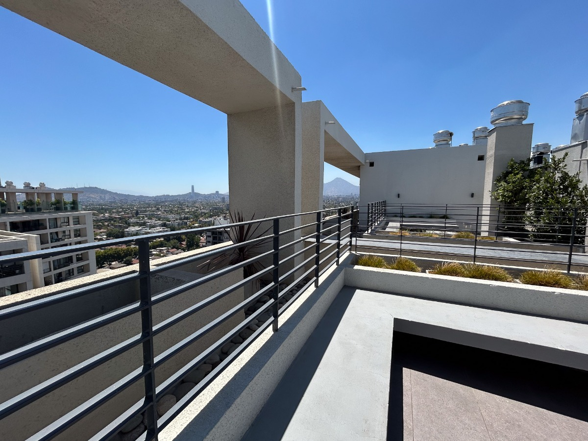 Venta Departamento P 2D en suite Walk-in cl&oacute;set 2B 1E 2Bd Plaza Ega&ntilde;a - &Ntilde;u&ntilde;oa