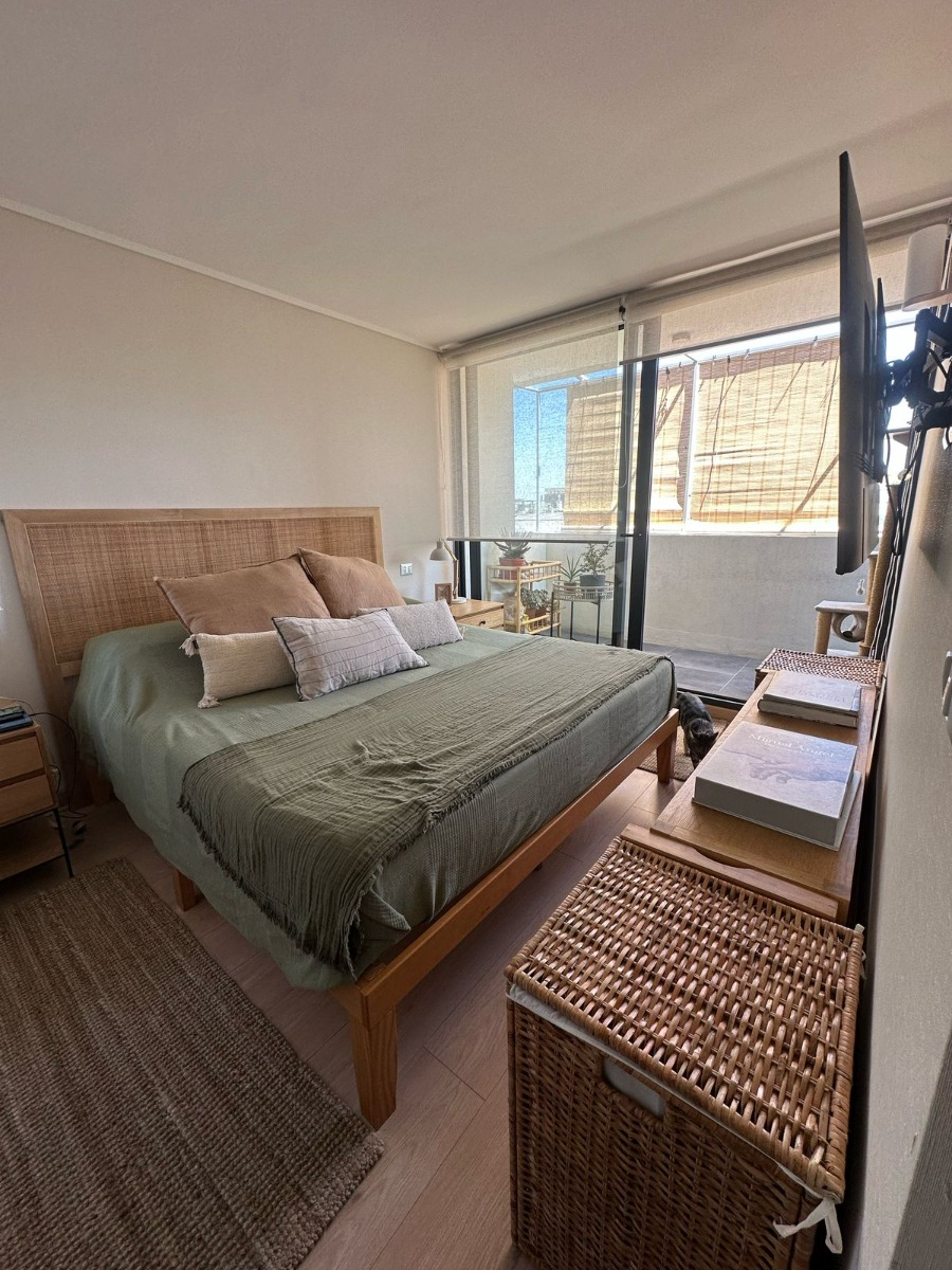 Arriendo Departamento NP 2D en suite Walk-in cl&oacute;set 2B 1E 1Bd In&eacute;s de Su&aacute;rez - Providencia