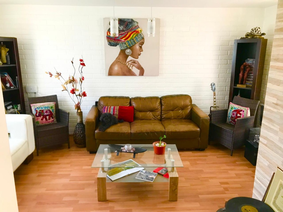 Venta Casa NOSP 4D en suite 3B 1E 1B Metro Sim&oacute;n Bolivar - La Reina