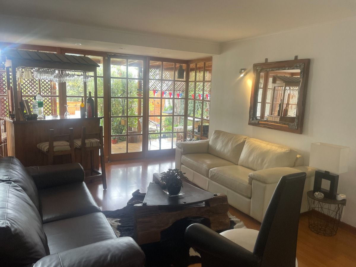 Venta Casa 6D en suite Walk-in cl&oacute;set 5B 2E 1B La Reina Alta - La Reina