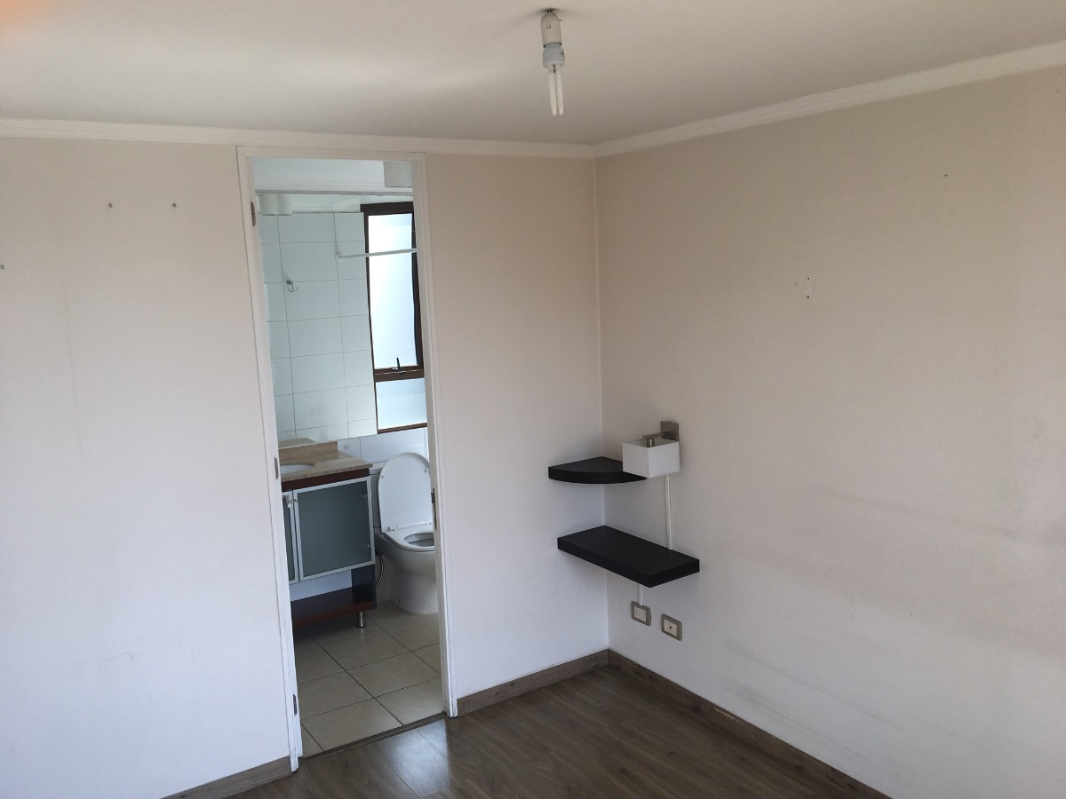 Venta Departamento O 2D en suite Walk-in cl&oacute;set 2B 1E 1B Juan G&oacute;mez Millas - &Ntilde;u&ntilde;oa