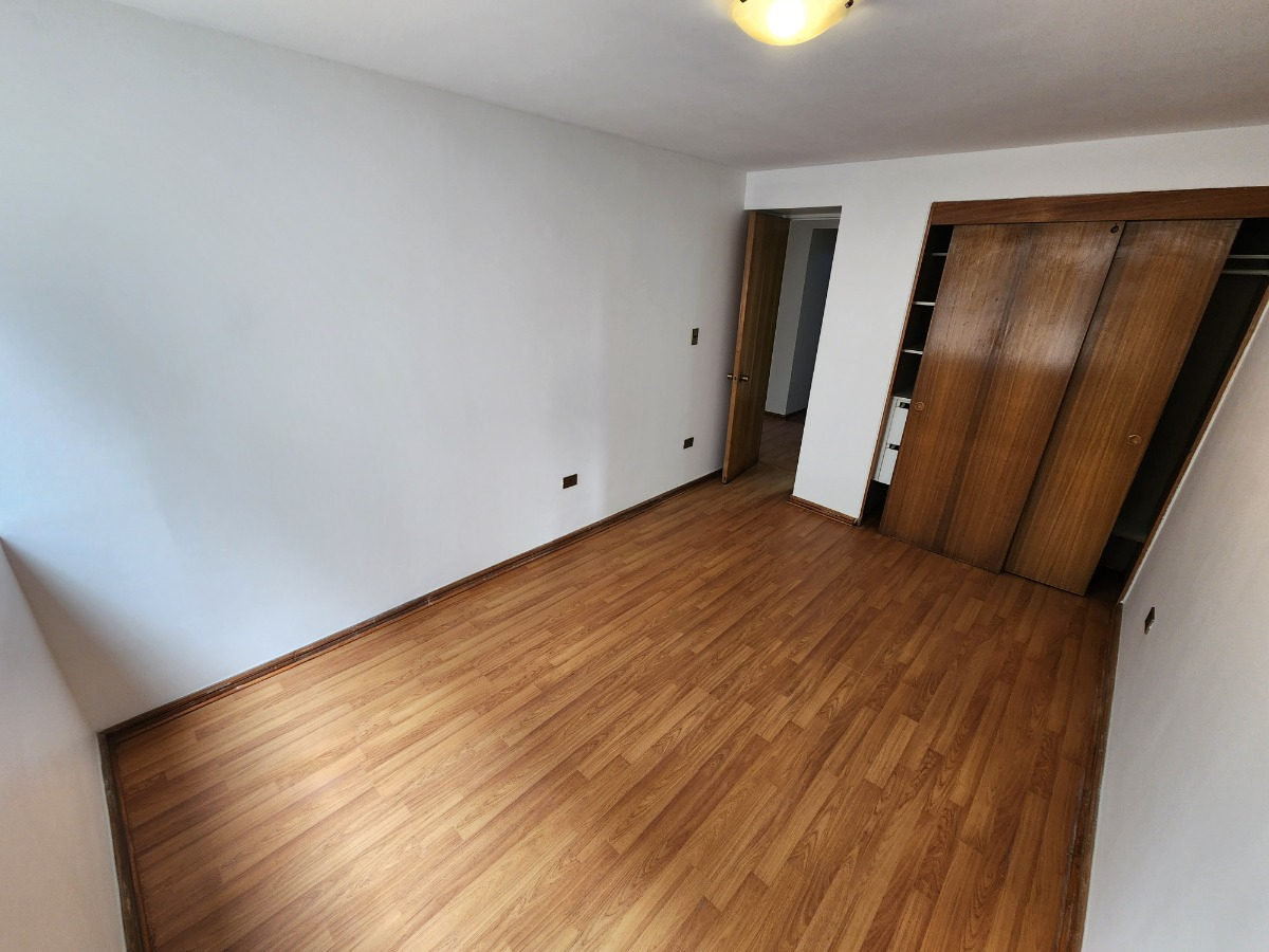 Arriendo Departamento NO 3D en suite Walk-in cl&oacute;set 3B 1E 1B Metro Manquehue - Apumanque - Las Condes
