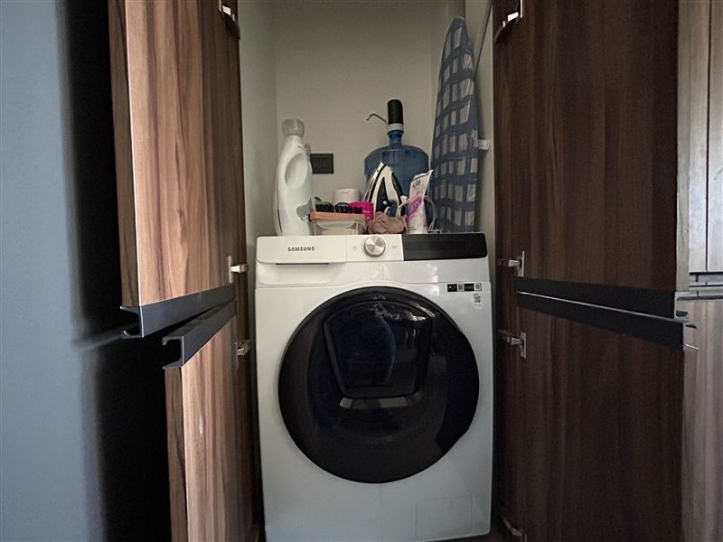 Arriendo Departamento Sur-Poniente 1D en suite Walk-in cl&oacute;set 1B 1E 1B La Dehesa - Lo Barnechea