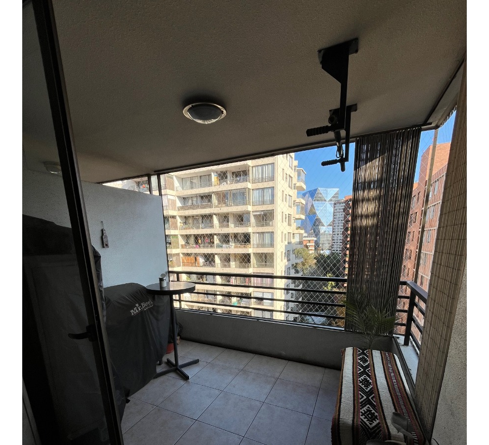 Arriendo Departamento 2D en suite 2B 1E 1B Metro Manquehue - Apumanque - Las Condes