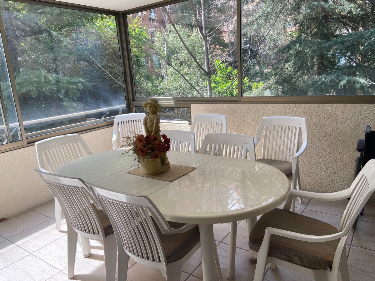 Venta Departamento SO 4D Walk-in cl&oacute;set 4B 2E 1B Barrio El Golf - Las Condes