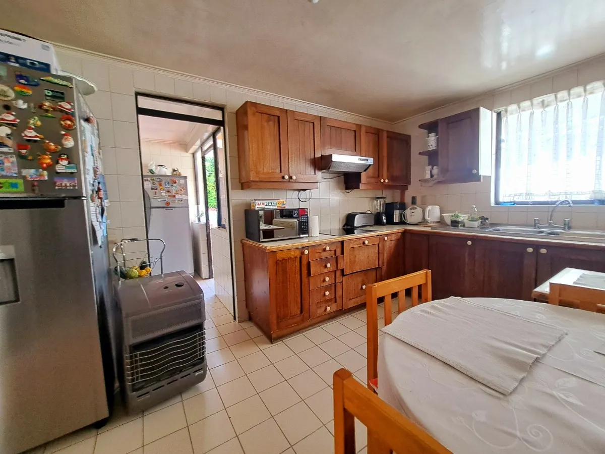 Venta Casa NO 3D WI cl&oacute;set Suite 3B 5E 1Bd Quinchamal&iacute; - Las Condes