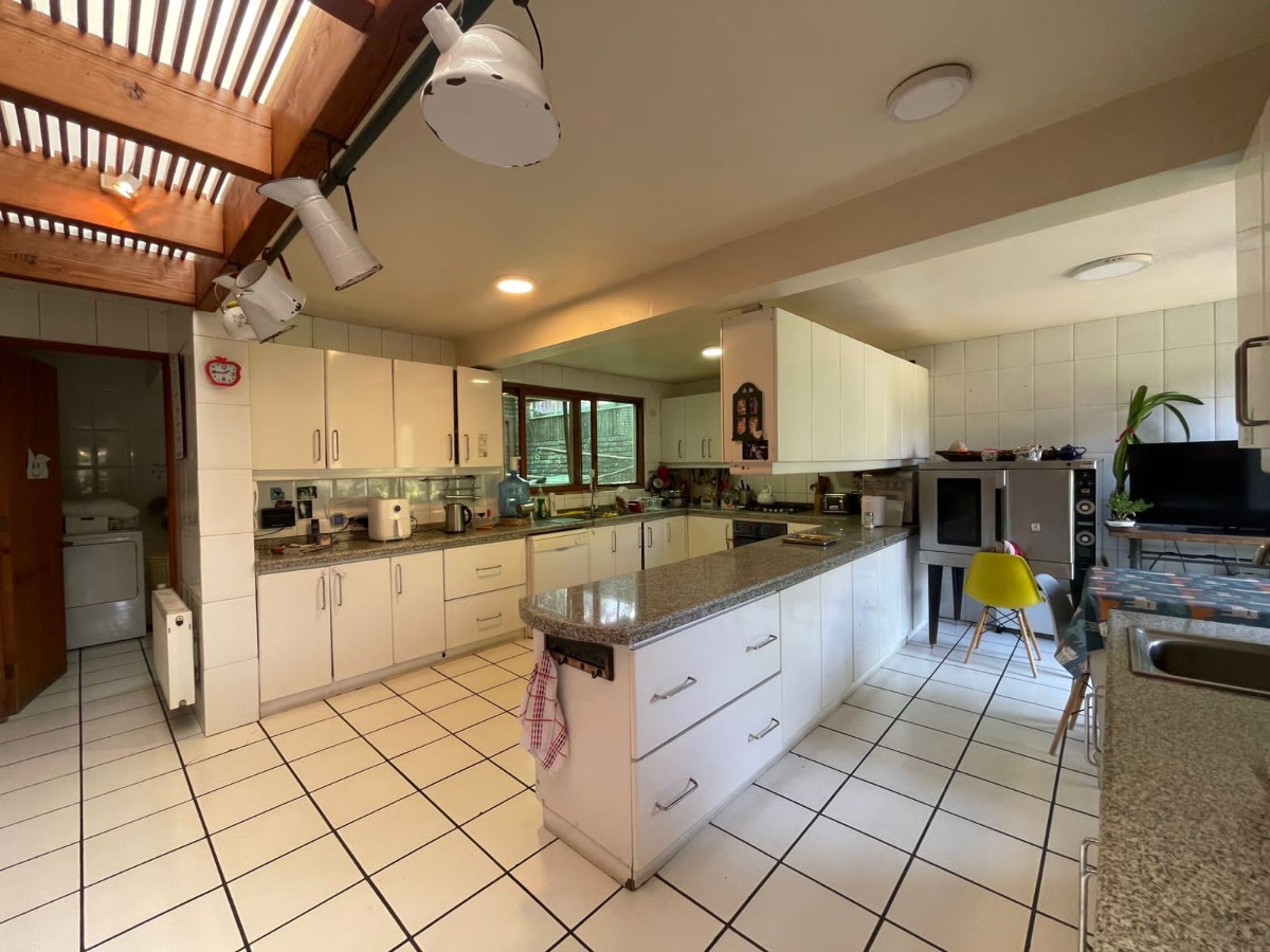 Venta Casa 7D en suite Walk-in cl&oacute;set 4B 6E 2B La Dehesa - Lo Barnechea