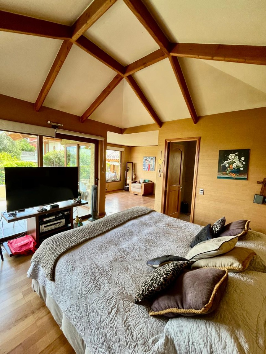 Venta Casa NP 5D en suite Walk-in cl&oacute;set 6B 3E 2B Los Dominicos - Las Condes