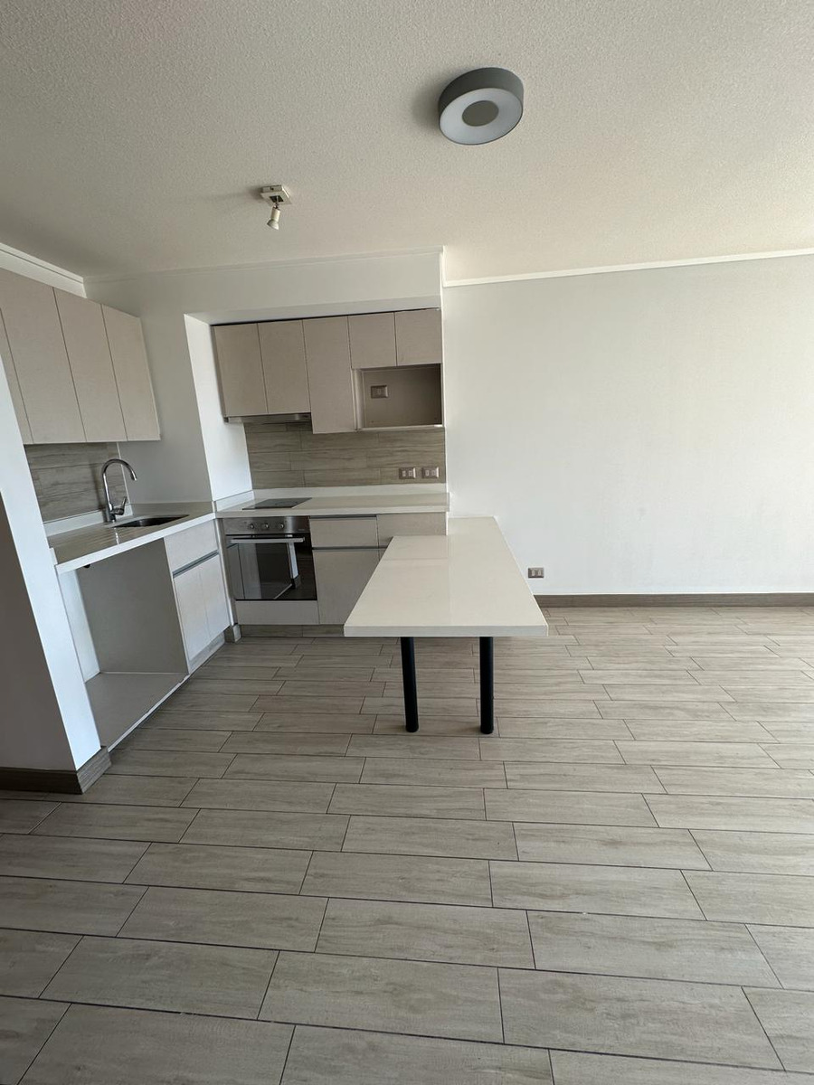 Arriendo Departamento 2D 2B 1E 1B Villa El Dorado - Vitacura