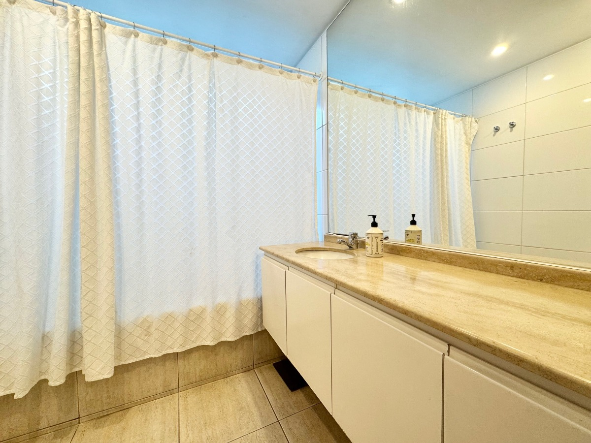 Venta Casa NP 4D en suite Walk-in cl&oacute;set 3B 3E 1Bd Los Trapenses - Lo Barnechea