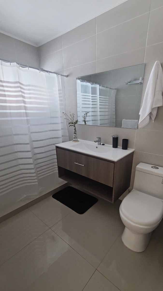 Venta Casa 3D 2B 2E Metro Hernando de Magallanes - Las Condes