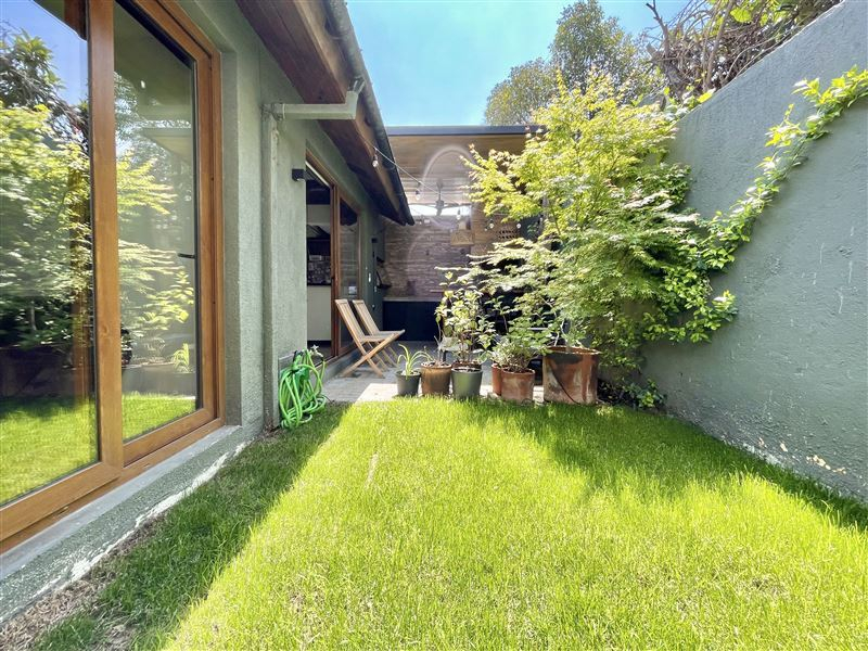 Venta Casa Sur-Oriente 2D 2B 1E Juan XXIII - Vitacura