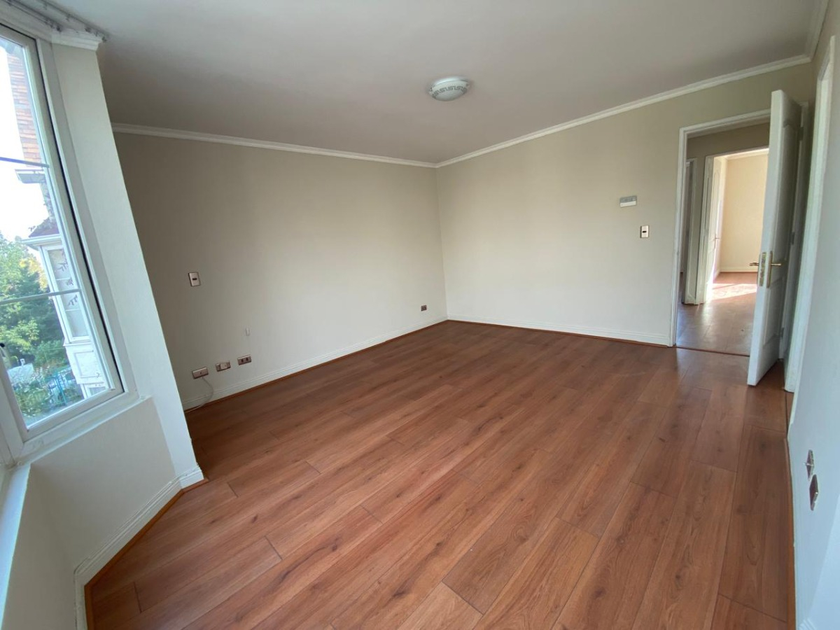 Arriendo Casa O 6D en suite Walk-in cl&oacute;set 5B 2E La Dehesa - Lo Barnechea