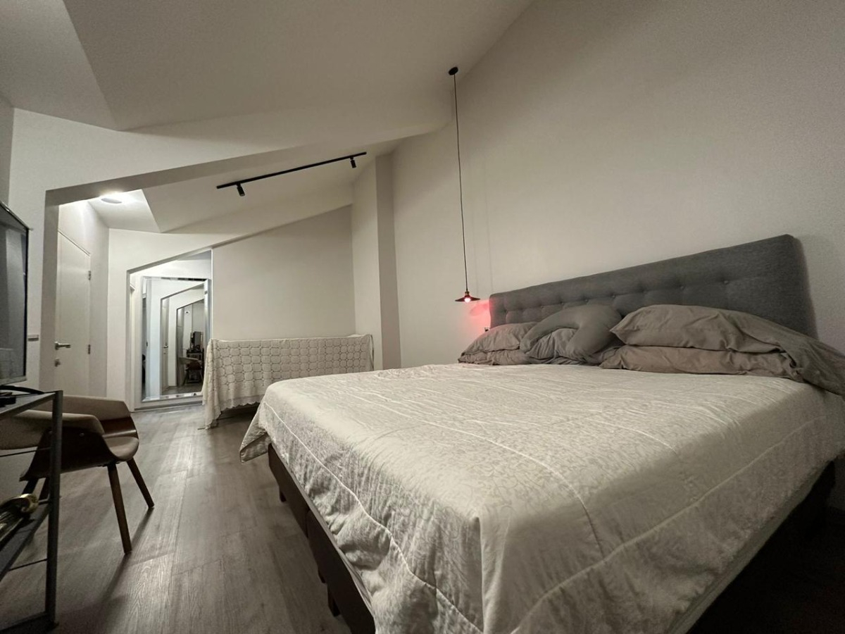 Arriendo Casa 6D en suite Walk-in cl&oacute;set 4B 4E 1B Metro Manquehue - Apumanque - Las Condes