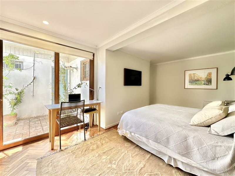 Venta Casa Nor-Oriente 3D 3B 1E 1B Metro Escuela Militar - Las Condes