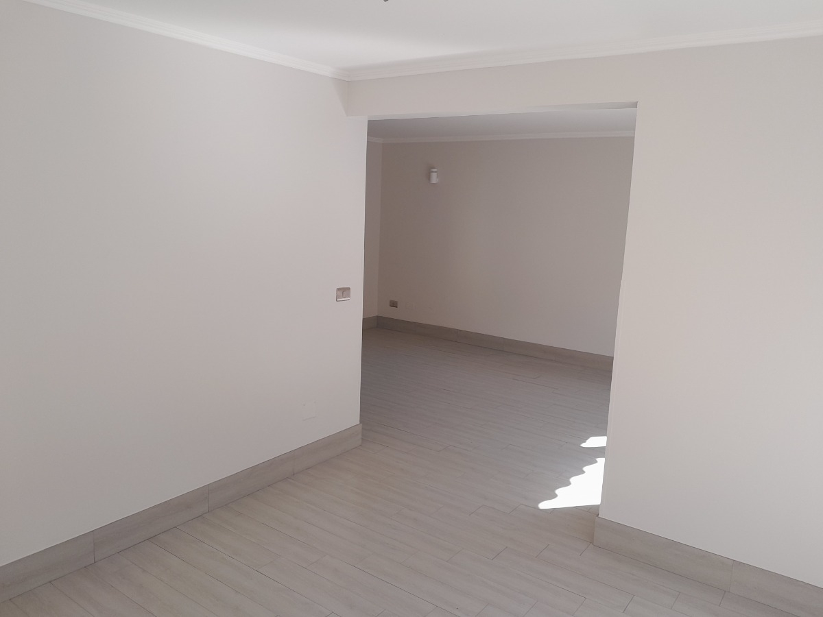 Arriendo Casa NOSP 5D en suite Walk-in cl&oacute;set 5B 2E Carlos Ossand&oacute;n - La Reina