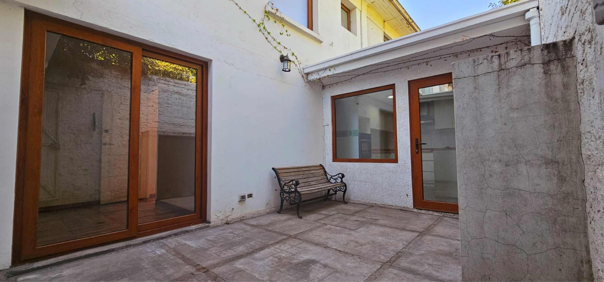 Arriendo Casa 4D 2B 1E 1B Vaticano - Las Condes